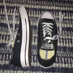 Black and white converse